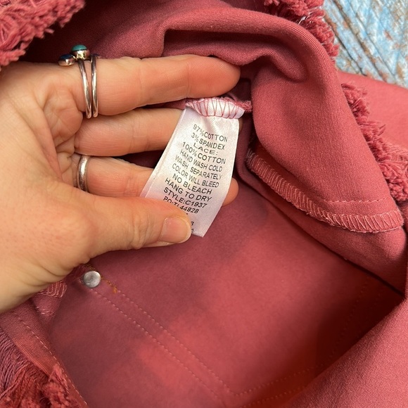 Umgee Dusty Pink Fringe Trim Mini Skirt Size Medium - Picture 4 of 5